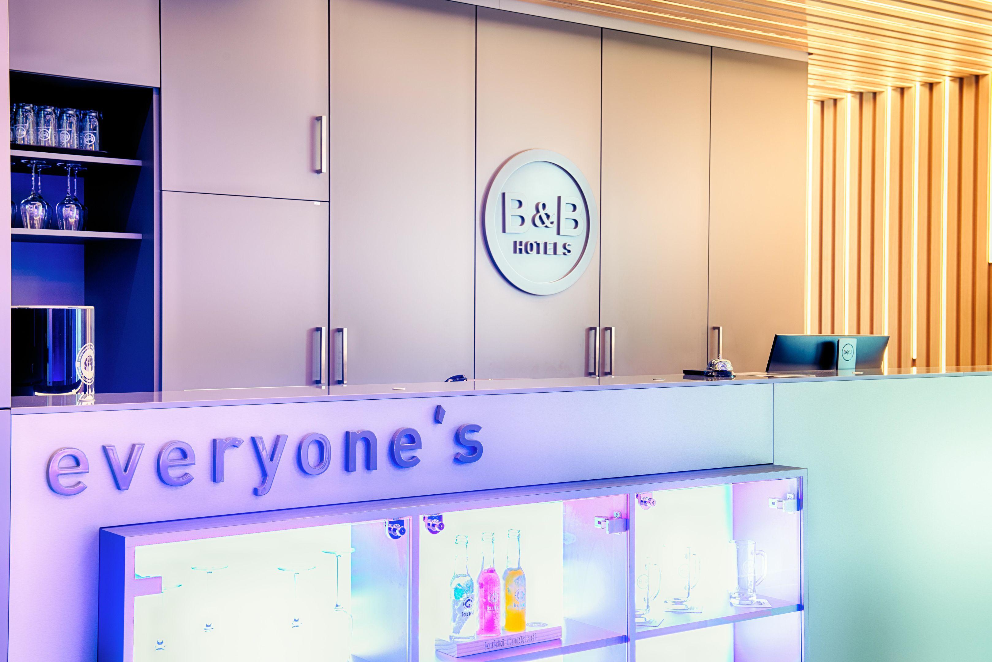 B&B Hotel Rostock City-West Luaran gambar